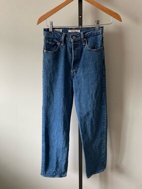Levi’s Ribcage Straight Denim Jeans Button Fly Size 26
